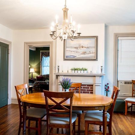 Charming Executive Victorian Mansion W/ Free Parking - Near Bucknell Villa Milton Bagian luar foto