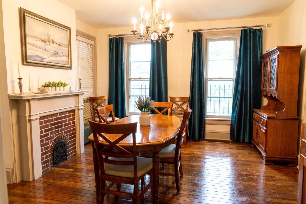 Charming Executive Victorian Mansion W/ Free Parking - Near Bucknell Villa Milton Bagian luar foto